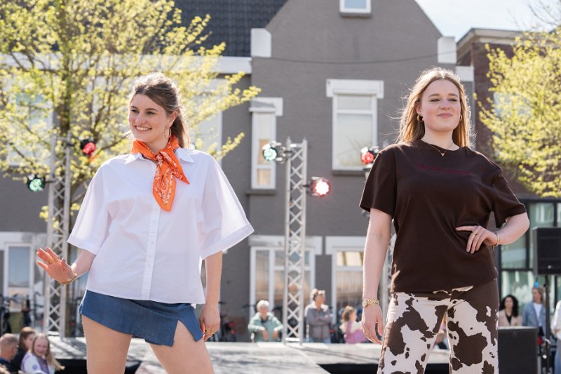 Modeshow 271_.jpg